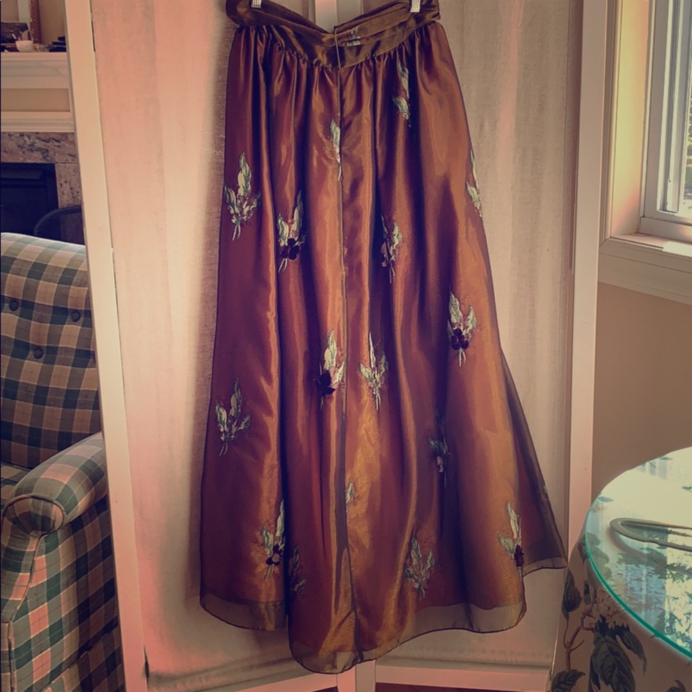 A stunning Chetta B Evening full length skirt.